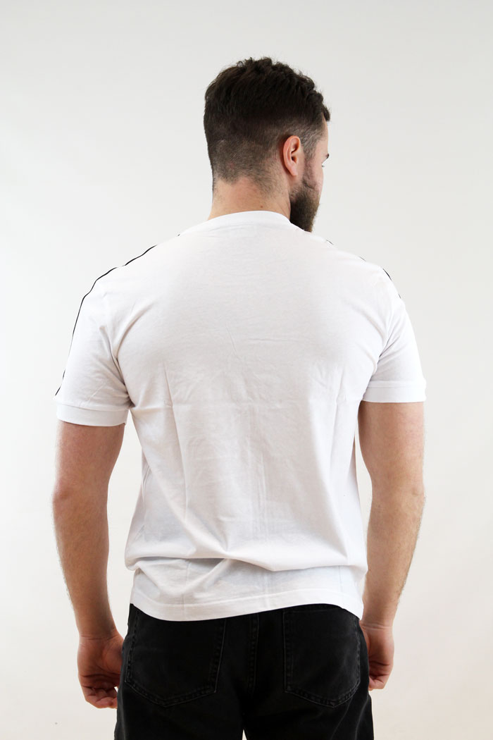 t-shirt logo series con logo