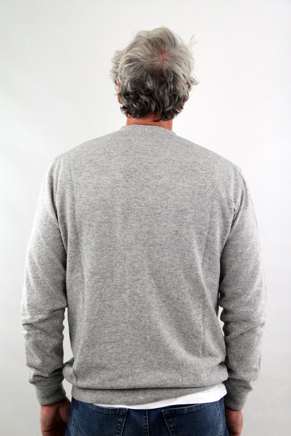 cardigan con bottoni dan